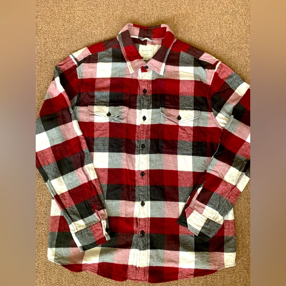 American Eagle flannel plaid shirt large.